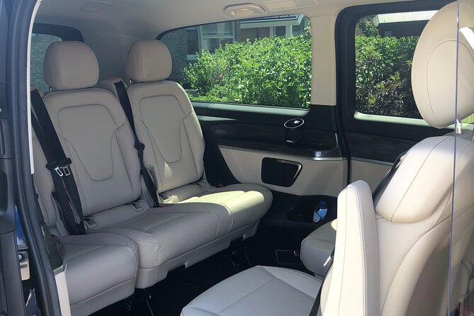 Private transfer Schiphol (AMS) to or from Rotterdam - The 1 to 2 Hour Route and What to Plan Around