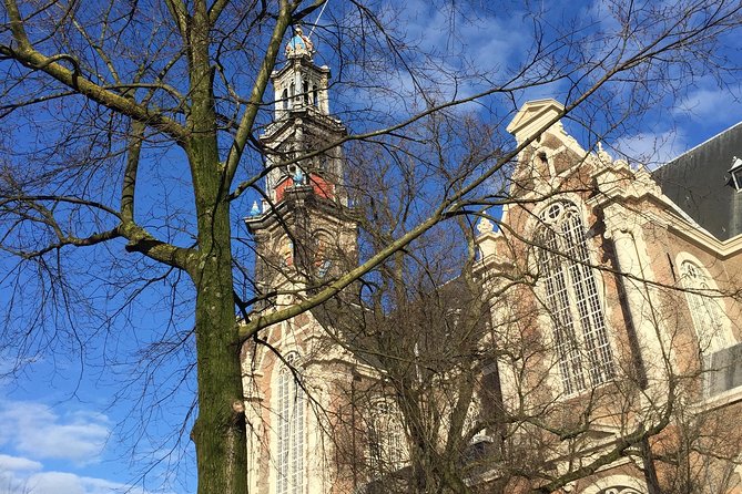 Private walk: Anne Frank in Amsterdam - Your morning plan: Victorieplein start, 9:00 am energy, canal-district finish