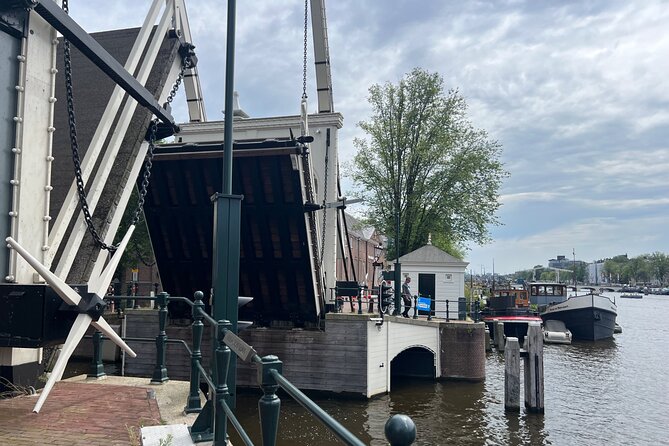 Private Walking Tour of Amsterdam - Your 2-hour Amsterdam loop, stop by stop