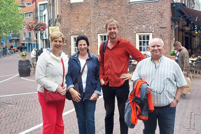 Private Walking Tour of Delft: Dive into the Dutch Golden Age - Start where Delft’s public life begins: Market Square and Hugo Grotius