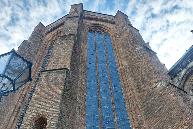 Private Walking Tour of Delft: Dive into the Dutch Golden Age - Armamentarium and the Dutch East India Company: military and trade in one corridor