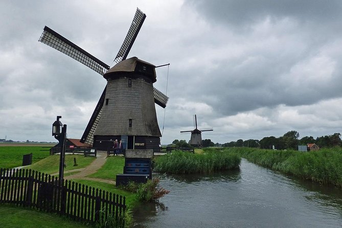 Private Zaanse Schans Windmills and Volendam Tour from Amsterdam - Getting There in Comfort: Mercedes, WiFi, and Amsterdam Pickup