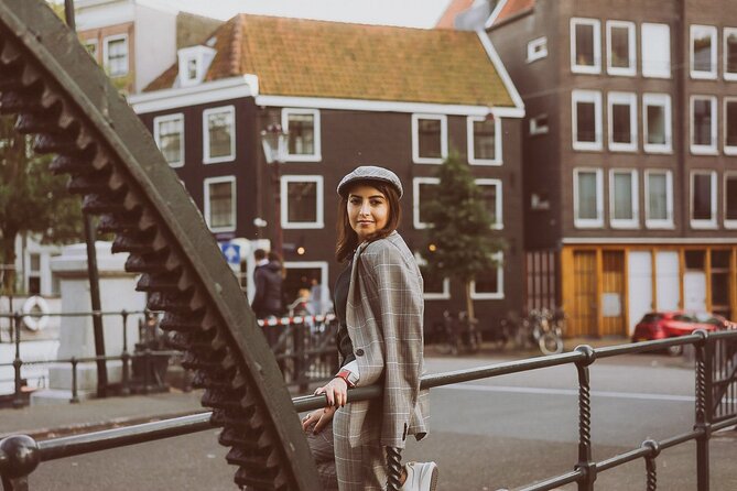 Professional Amsterdam Photo Shoot - How the one-hour photo walk actually plays out