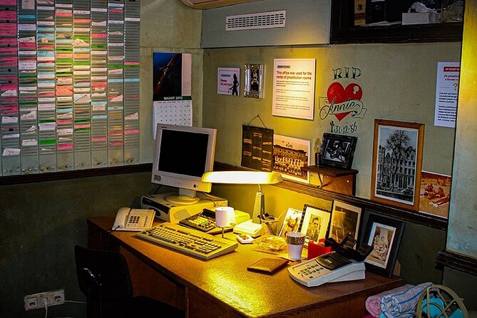 Red Light Secrets: Museum of Prostitution Amsterdam - Inga’s audio stories: how to get the most from the guided pace