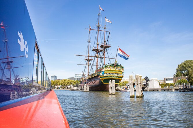 Rijksmuseum Amsterdam and Canal Cruise with Snackbox - Getting to the canal cruise docks: two boarding zones you should pre-pick