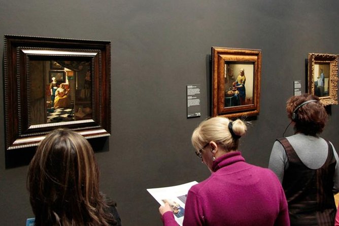 Rijksmuseum Amsterdam Exclusive Guided Tour w/ Reserved Entry - Rembrandt and Vermeer with context you can actually use