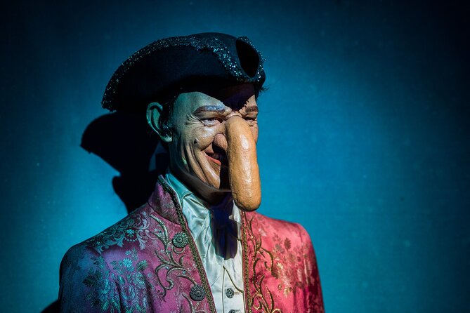 Ripley's Believe It or Not! Amsterdam Admission Ticket - The giant wooden clog and the “quirky details” you will actually remember