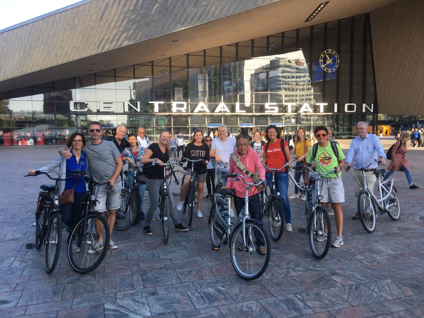 Rotterdam: 2.5-Hour Highlights Bike Tour - Pushing south to Kop van Zuid and the Nieuwe Maas