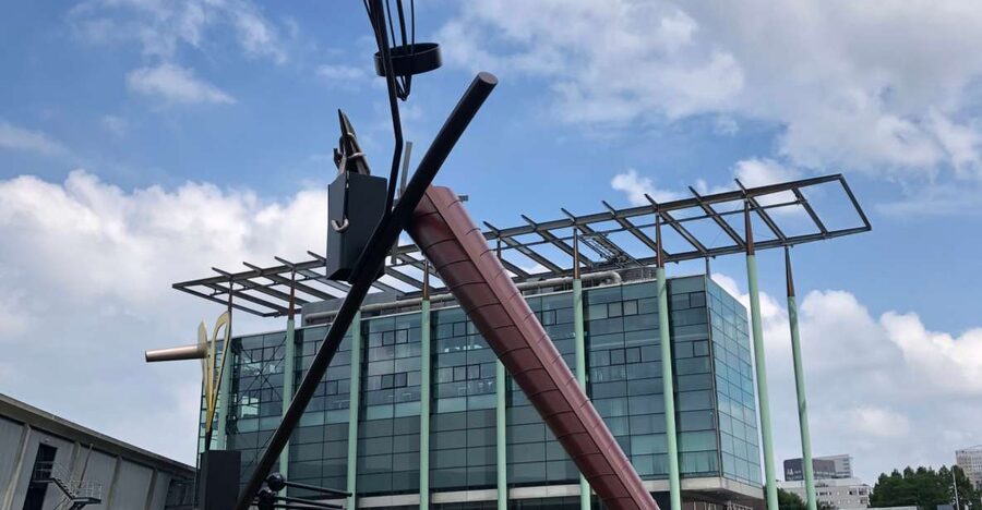 Rotterdam: Art and Architecture Highlights Walking Tour - Starting at Central Station Rotterdam, Where Modern Planning Makes Sense