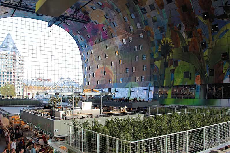 Rotterdam: City Center Walking Tour - Beurstraverse, Market Hall, and Market Square: where the tour turns practical