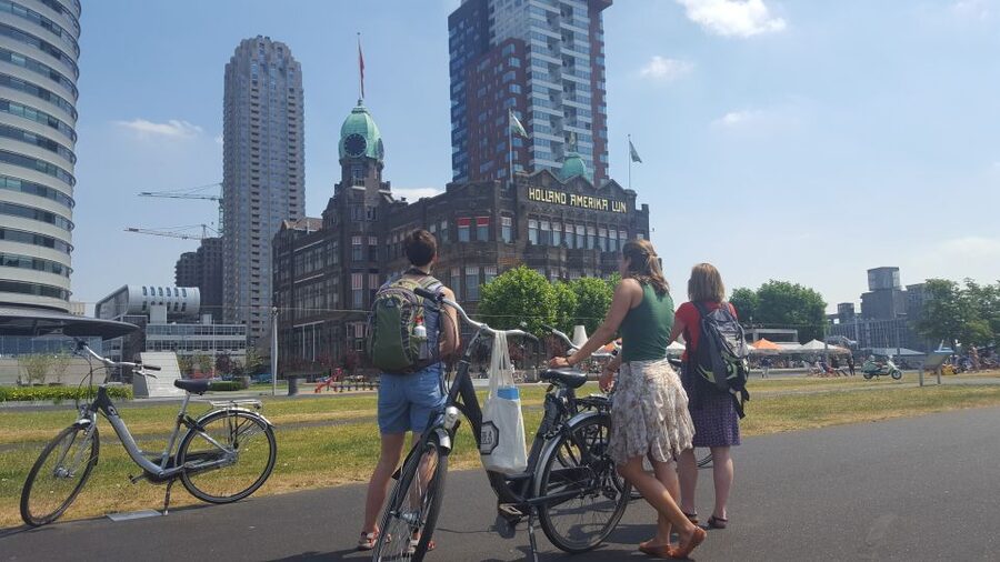 Rotterdam: City Highlights Guided Bike Tour - Erasmusbrug and Skyline Views: When Cycling Feels Extra Dutch