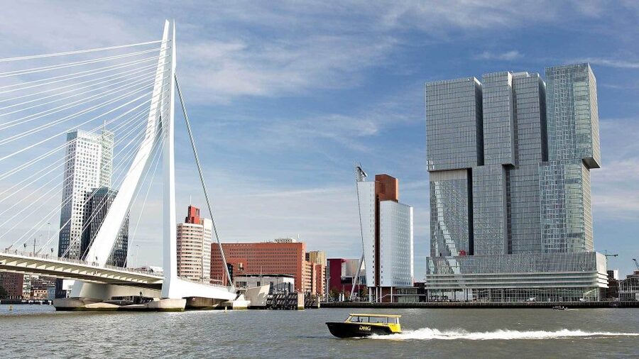 Rotterdam: De Rotterdam, Cube Houses, Watertaxi and Markthal - Old Harbour walk and Het Blaakse Bos: where Rotterdam’s origin becomes visible
