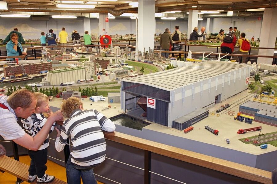 Rotterdam: Miniworld Rotterdam Entry Ticket - Rotterdam, families, and rainy-day value for about $18