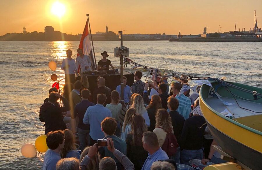 Rotterdam: Pub Cruise with Drinks and Bites - Practical tips so you get the most out of 2 hours