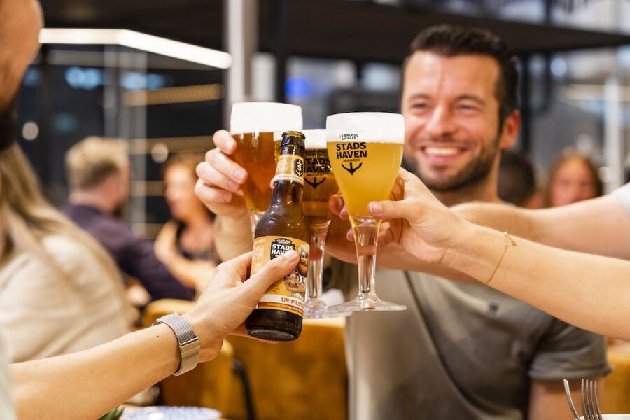 Rotterdam: Stadshaven Brewery Tour with Beer Tastings - Price and value: does $26 work for what you get?