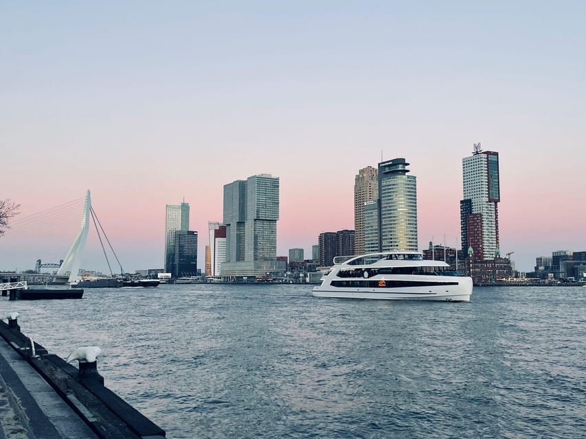 Rotterdam: Summer Evening Cruise with Live Entertainment - Cocktails, drinks, and what the $41 price actually buys