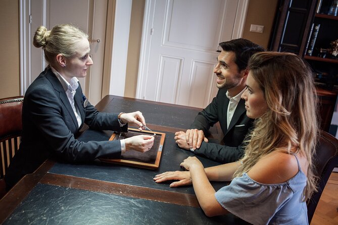 Royal Engagement Experience at Royal Coster Diamonds in Amsterdam - Exploring styles and settings like a confident buyer