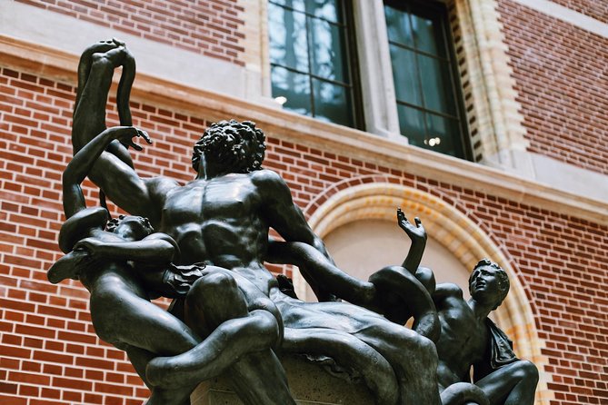 Skip-the-line Rijksmuseum & Rembrandt House & City - Exclusive Tour Guided Tour - Bloemenmarkt and Munttoren: The Flower Market Meets Medieval City Walls