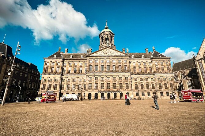 Small Group Walking Tour - Hello Amsterdam - Stop 4: Haarlemmersluis for the Canal Belt Gateway and Bike Culture Facts