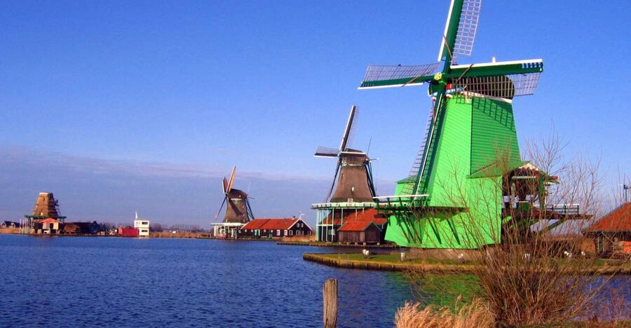 Small Group Zaanse Schans & Volendam Tour w/ Hotel Pick up - Key highlights worth your time
