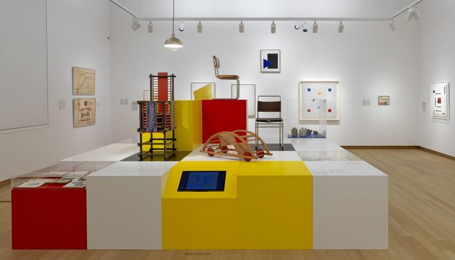 Stedelijk Museum for Modern and Contemporary Art Ticket - A smart 1-day route through the Stedelijk’s permanent collection