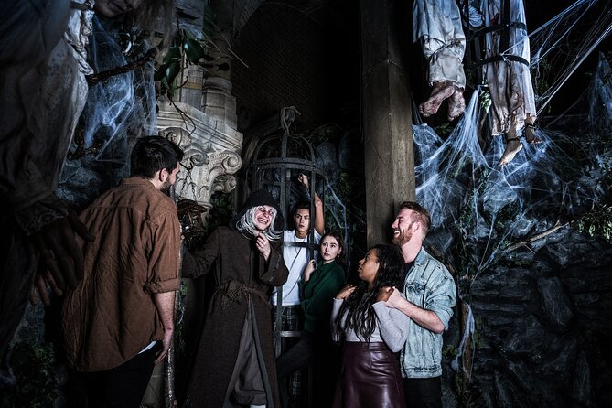The Amsterdam Dungeon Entrance Ticket - The Labyrinth of the Lost Mirror Maze and Torture Chamber