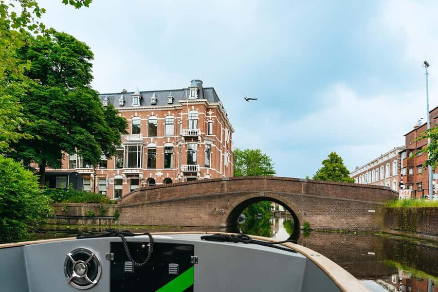 The Hague: Canal Cruise - Who should book, and who should skip