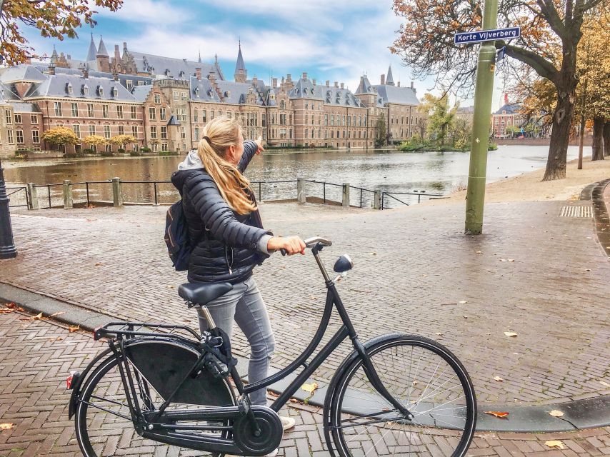 The Hague: Highlights Bike Tour - Rain and comfort: the poncho helps, but you still need a jacket