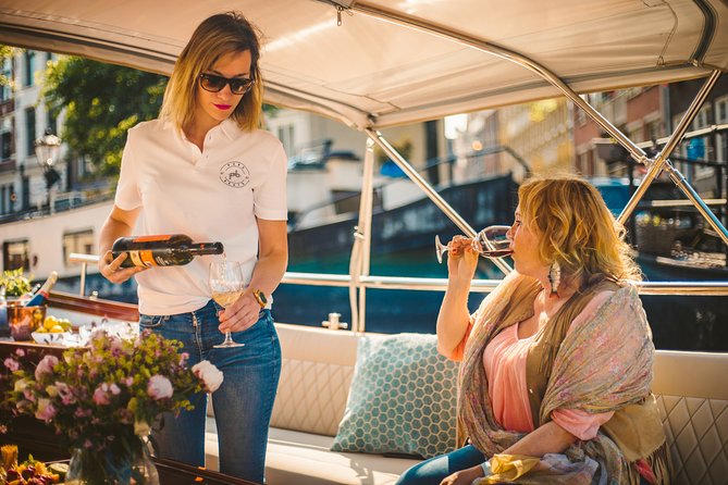 The Ultimate Amsterdam Canal Cruise - 2hr - Small Group with Drinks & Snacks - The Open Bar and Snack Platter: More Than a Freebie