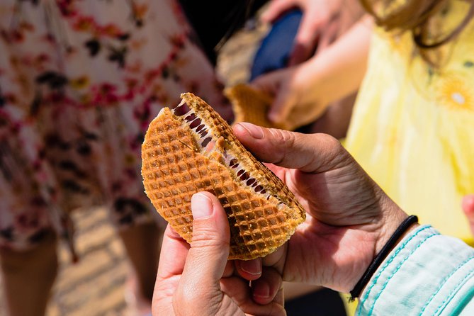The Ultimate Zaanse-Schans Private Day Trip - Cheese chocolate and tastings: a small Dutch sampling strategy