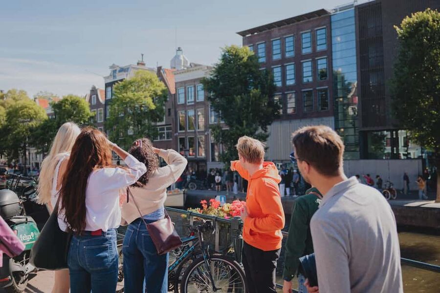 Top 10 Tastings of Amsterdam: Guided Walking Food Tour - Drinks That Match the Bites (And How to Handle Alcohol Choices)