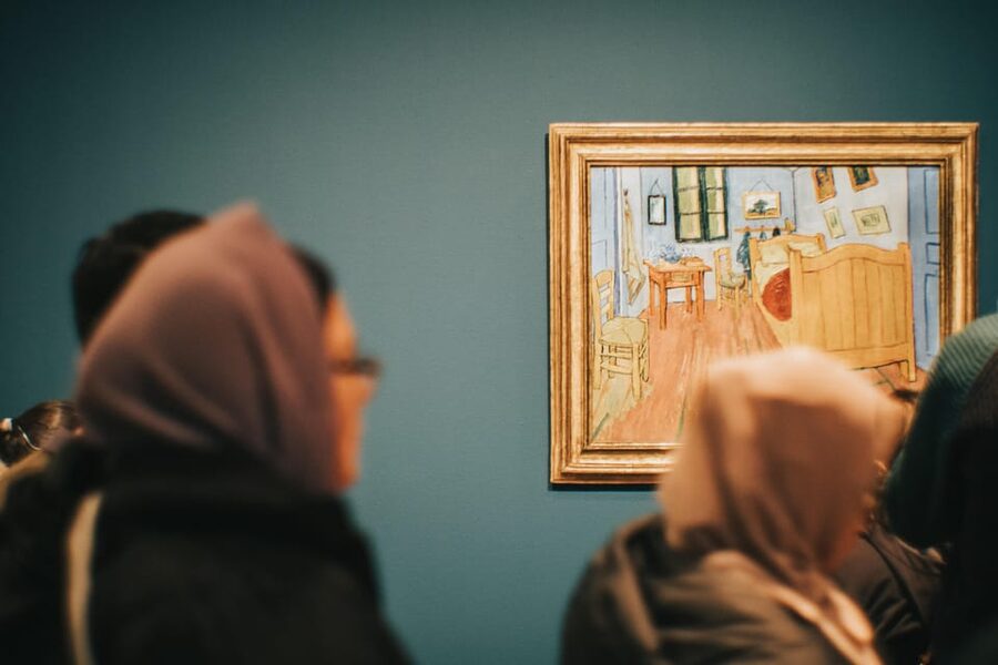 Tour in Spanish: Van Gogh Museum Private Tour - The practical vibe: how to make a 2-hour museum tour feel complete