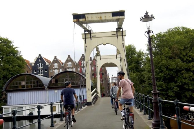 Urban Adventures Amsterdam Bike Tour, Graffiti and Magnet Fishing - A bike tour that mixes classic canals with modern street culture