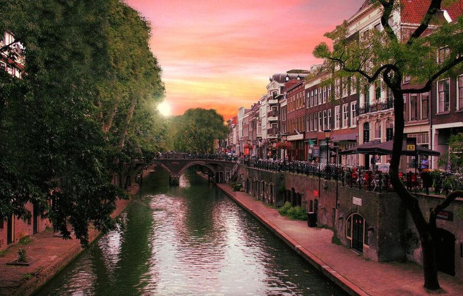 Utrecht: Guided Highlights Walking Tour - Key Things You’ll Notice on This Utrecht Highlights Walk