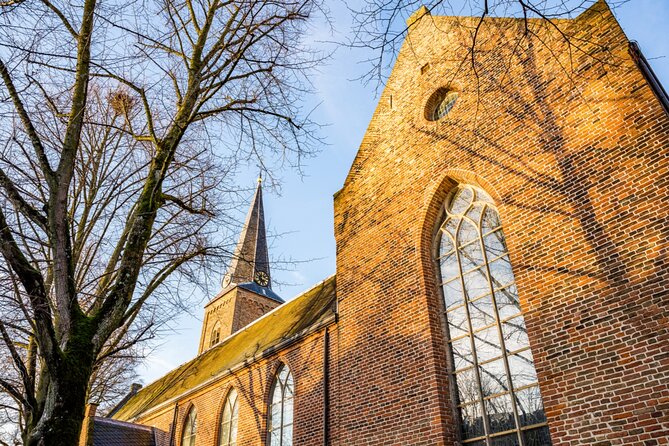 Utrecht Old Town: Medieval Monster Hunt & Walking Tour - Expect short missions, not a full-on guided narrative