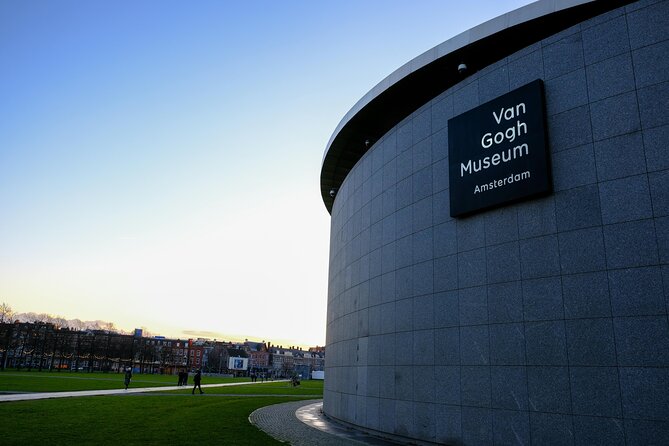 Van Gogh Museum Amsterdam Entry with Optional Audio Guide - Lockers, bag rules, and keeping your visit stress-free
