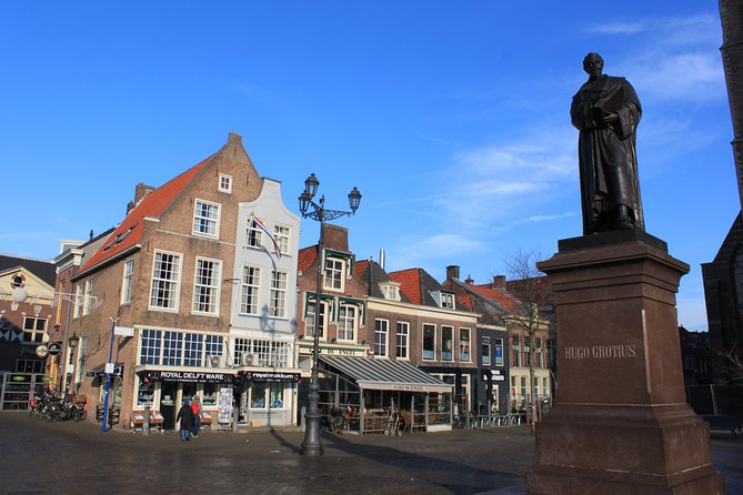 Walking Tour of Delft - The City of Orange and Blue - Starting at Nieuwe Kerk, Markt 80, and Keeping Your Bearings
