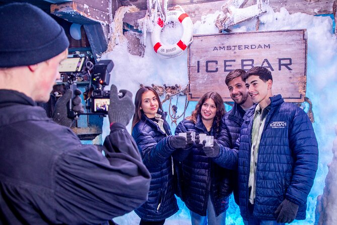 Xtracold Icebar Amsterdam, 3 Drinks Included - Staying Warm When the Room Is 14°F