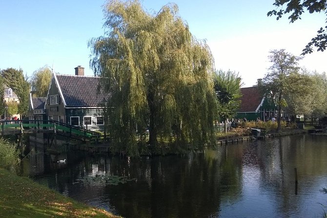 Zaanse Schans and Volendam Private Tour from Amsterdam - Price and Value: What $300.37 Per Person Really Buys