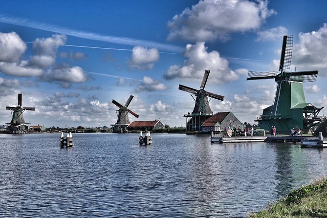 Zaanse Schans, Volendam & Edam: Private tour (Max 3 per) - Volendam: A Fishermen Village Stop With Real Cheese Learning