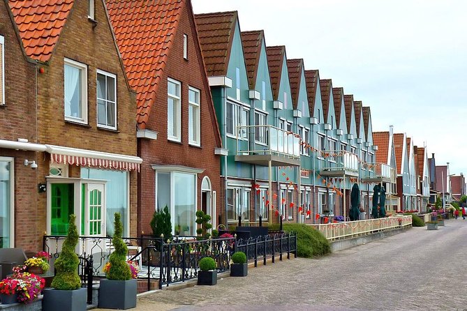 Zaanse Schans, Volendam & Edam: Private tour (Max 3 per) - Edam Town Walk: Classic Dutch Without the Rush