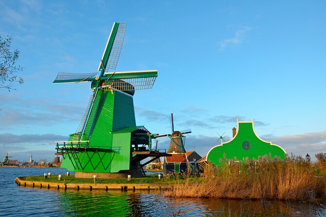 Zaanse Schans Windmills, Cheese and Volendam Tour from Amsterdam - Getting There: Bus Ride, Group Size, and Pacing