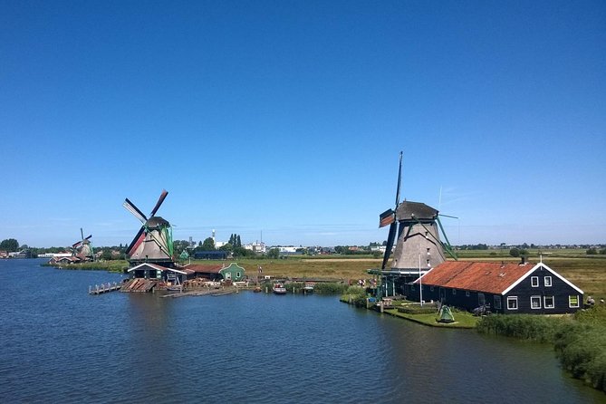 Zaanse Schans Windmills Private Tour from Amsterdam Airport - Time, Distance, and How Much Walking You Should Plan For