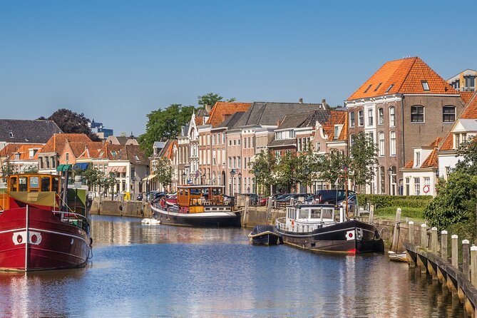 Zwolle: City Walk with Audio Guide in 7 Languages on your Phone - How to make the most of it without rushing